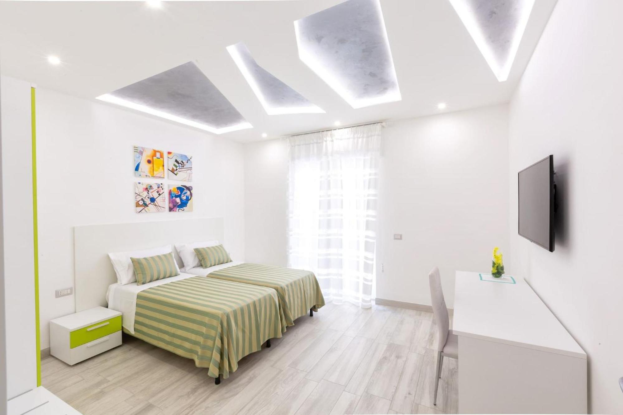 Appartement Sorrentovibes - New & Stylish Two Bedroom With Balconies Sorrente