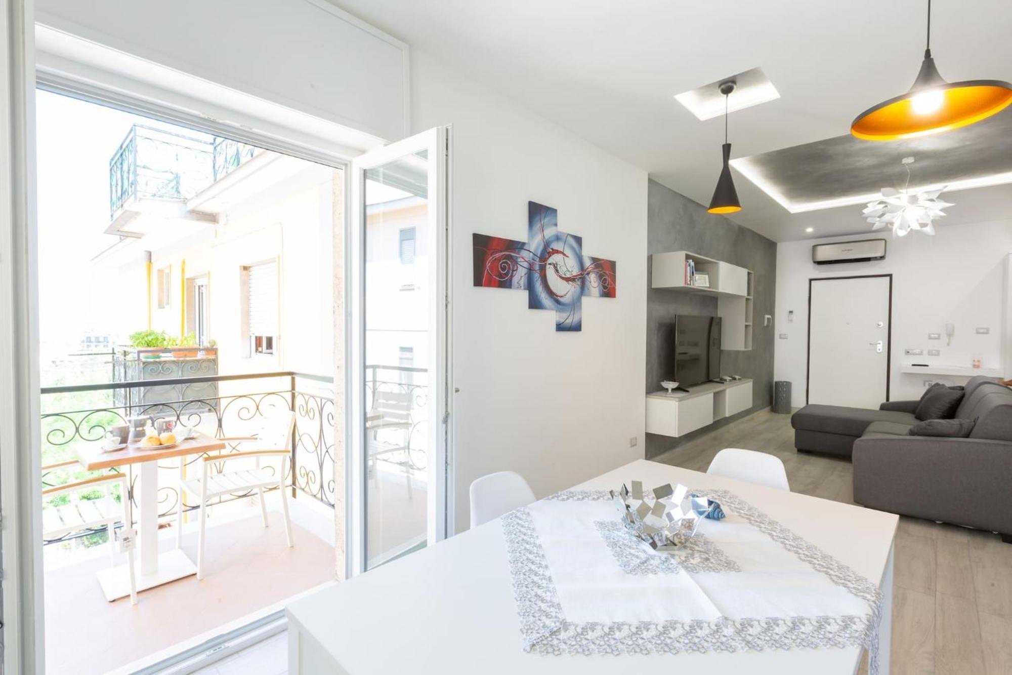 Sorrentovibes - New & Stylish Two Bedroom With Balconies Appartement *